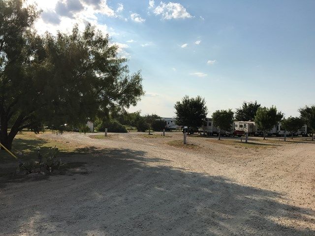 5730 N I-20, Sweetwater, TX 79556